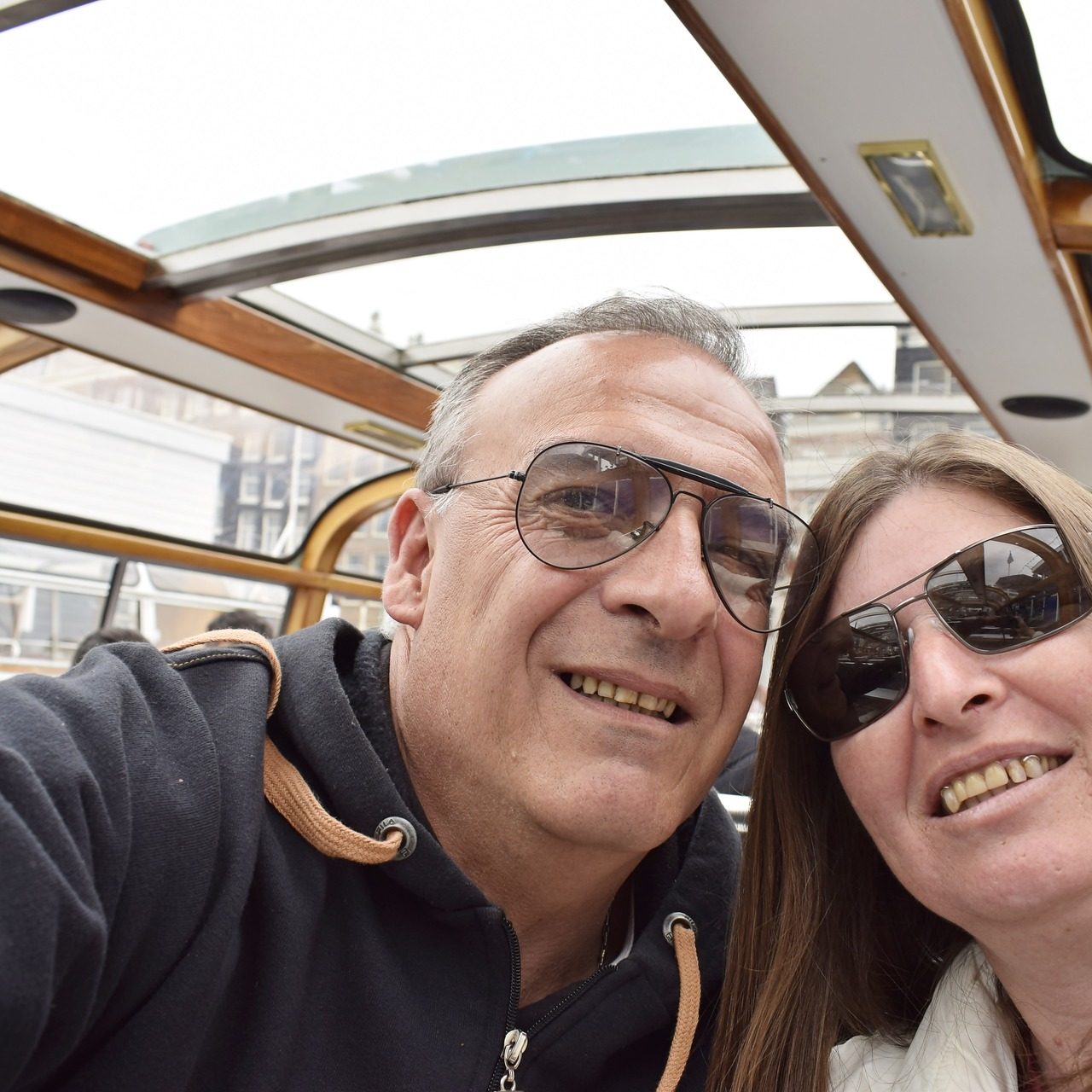 couple-g83f98ac8b_1920.jpg